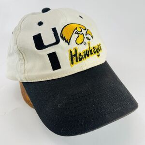 VINTAGE Iowa Hawkeyes Hat Cap Black Gold Yellow Youngan Snapback NCAA Big Ten